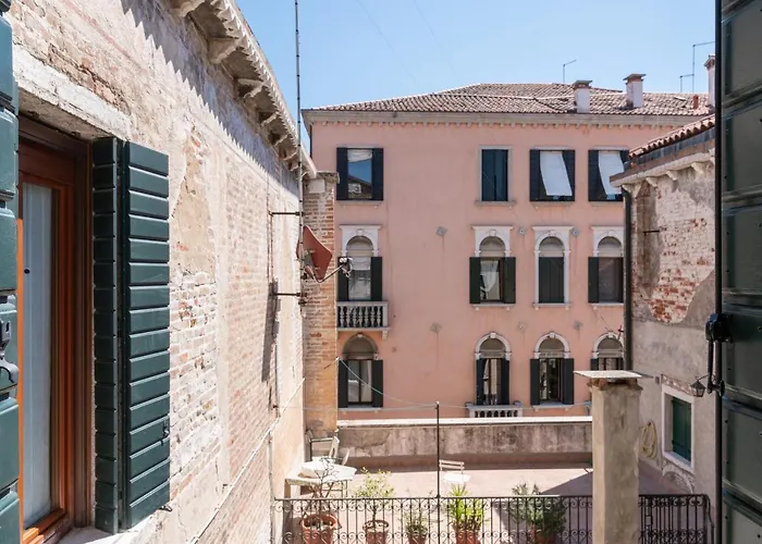 Casanova Deluxe Apartment By Wonderful Italy